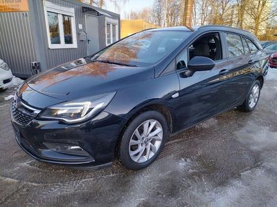 Schwarz Gebraucht 2016 Opel Astra Edition Kombi | 5.400 € (Guter Preis)