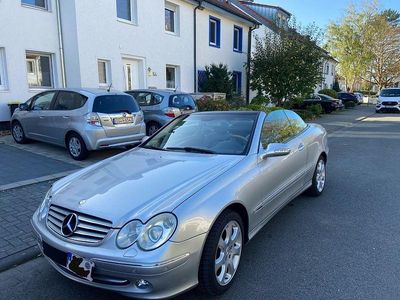 Silber Gebraucht 2003 Mercedes CLK320 Cabrio | 6.500 € (Etwas zu teuer)