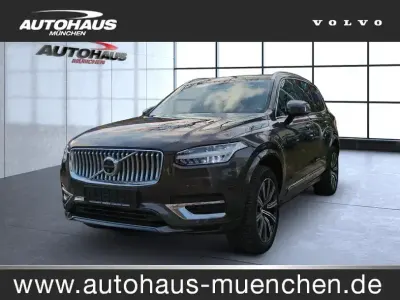 Używany Volvo XC90 Plus 235 KM (172 kW) 2023 Szary SUV
