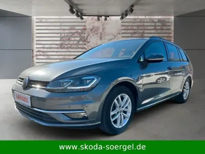 Gebraucht VW Golf VII Comfortline 150 PS (110 kW) 2018 Grau Kombi
