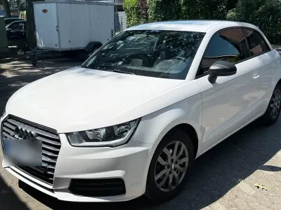 Gebraucht Audi A1 81 PS (59 kW) 2017 Weiß Kleinwagen