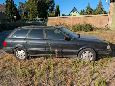 Käytetty Audi 80 133 HP (97 kW) 1994 Musta Farmari