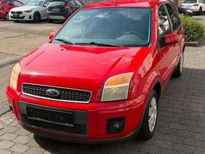 Gebraucht Ford Fusion 75 PS (55 kW) 2006 Rot Kleinwagen