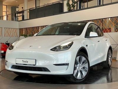 Second-hand Tesla Model Y Long Range AWD 378 kW (514 CP) 2023 Alb SUV
