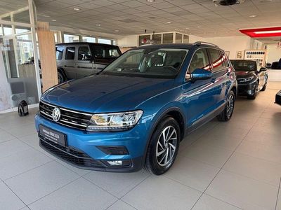 Gebraucht VW Tiguan Sound 150 PS (110 kW) 2017 Blau SUV