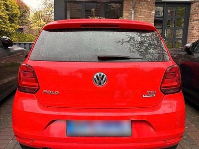 Gebraucht VW Polo LOUNGE 110 PS (80 kW) 2016 Rot Kleinwagen