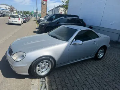 Second-hand Mercedes SLK200