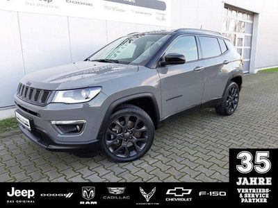 Gebraucht Jeep Compass 241 PS (177 kW) 2021 Zweifarblackierung sting grey SUV