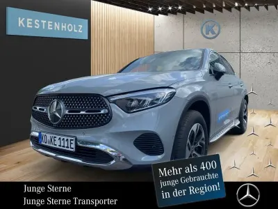 Gebraucht Mercedes GLC300e 313 PS (230 kW) 2026 Manufaktur lack manufaktur alp Coupé