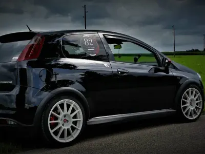 Gebraucht Fiat Grande Punto Abarth 180 PS (132 kW) 2008 Schwarz Kleinwagen