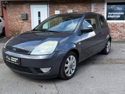 Gebraucht Ford Fiesta Trend 80 PS (58 kW) 2004 Grau Kleinwagen