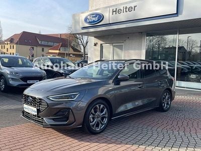 Gebraucht Ford Focus ST-Line X 155 PS (114 kW) 2024 Grau Kombi