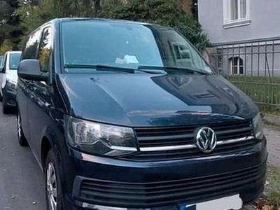 Gebraucht VW Multivan Trendline 102 PS (75 kW) 2015 Van