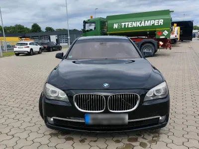 Gebraucht BMW 740 306 PS (225 kW) 2009 Schwarz Limousine