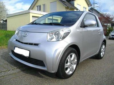 Toyota iQ