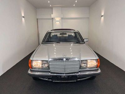 gebraucht Mercedes 230 123C Inspektion NEU - kein Rost