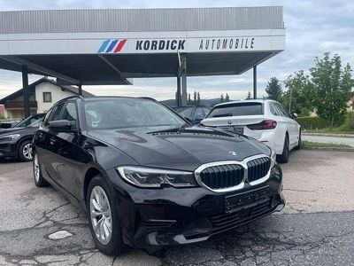 BMW 330e