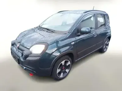 Gebraucht Fiat Panda Cross Cross 69 PS (50 kW) 2024 Grün Kleinwagen