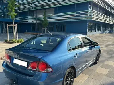 Gebraucht Honda Civic Hybrid 98 PS (72 kW) 2009 Blau Limousine