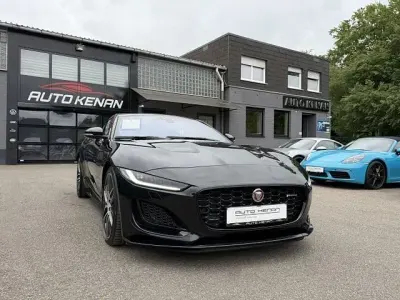 Gebraucht Jaguar F-Type R-Dynamic 300 PS (220 kW) 2021 Schwarz Coupé