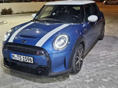 Gebraucht Mini Cooper S 178 PS (130 kW) 2021 Kleinwagen