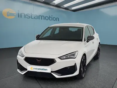 Gebraucht Cupra Leon Basis 150 PS (110 kW) 2023 Weiß Kleinwagen