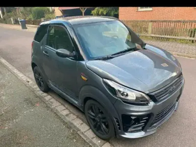 Käytetty Ligier JS50 2019 Harmaa Viistoperä