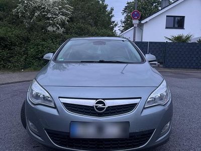 Usata Opel Astra 100 CV (73 kW) 2012 Grigio Utilitaria