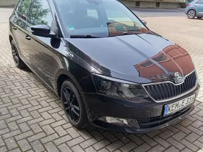 Gebraucht Skoda Fabia Ambition 110 PS (80 kW) 2018 Schwarz Limousine