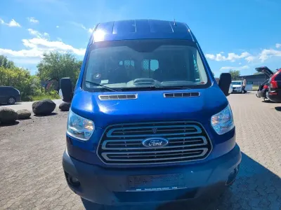 Gebraucht Ford Transit Trend 131 PS (96 kW) 2018 Blau Kombi