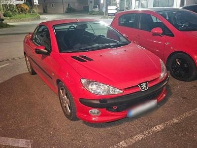 Gebraucht Peugeot 206 Filou 109 PS (80 kW) 2003 Rot Cabrio