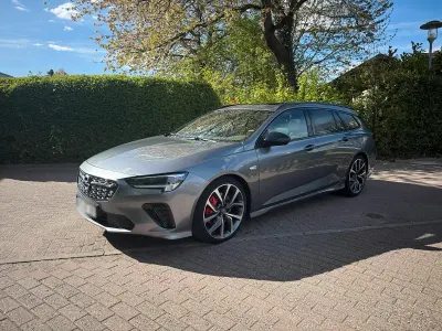Gebraucht Opel Insignia 230 PS (169 kW) 2022 Grau Kombi