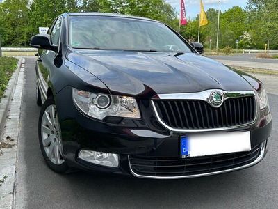 gebraucht Skoda Superb 1,8 TSI Elegance Vollleder, Sitzheizung