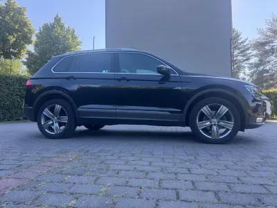 Gebraucht VW Tiguan Highline 150 PS (110 kW) 2016 Schwarz SUV