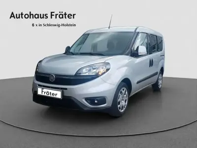 Gebraucht Fiat Doblò 120 PS (88 kW) 2023 Grau Van / Kleinbus