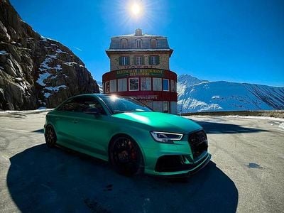 Weiß Gebraucht 2018 Audi RS3 Comfort Limousine | 50.000 €