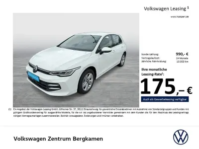 Gebraucht VW Golf VIII Life 150 PS (110 kW) 2025 Weiß Limousine