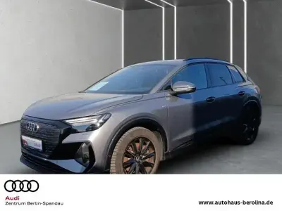 Gebraucht Audi Q4 e-tron S-Line 150 kW (204 PS) 2022 Grau SUV