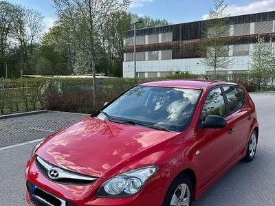 Usata Hyundai i30 Classic 109 CV (80 kW) 2010 Rosso Berlina