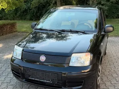 Gebraucht Fiat Panda 70 PS (51 kW) 2011 Schwarz Kleinwagen