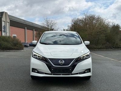 Gebraucht Nissan Leaf 360º 110 kW (150 PS) 2022 Weiß Kleinwagen