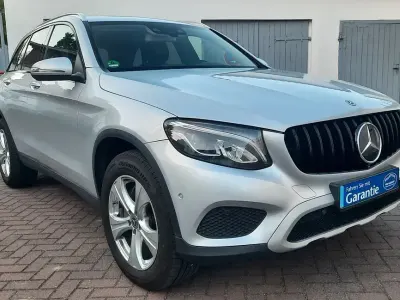 Gebraucht Mercedes GLC250 204 PS (150 kW) 2019 Silber SUV