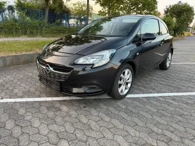 Gebraucht Opel Corsa 115 PS (84 kW) 2015 Schwarz Kleinwagen
