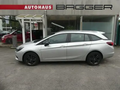 Gebraucht Opel Astra Design & Tech 122 PS (89 kW) 2022 Silber Kleinwagen