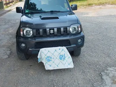 Gebraucht Suzuki Jimny Style 84 PS (61 kW) 2016 Grau SUV