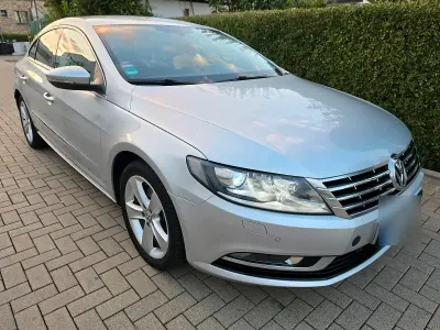 Gebraucht VW Passat 140 PS (102 kW) 2013 Silber Limousine