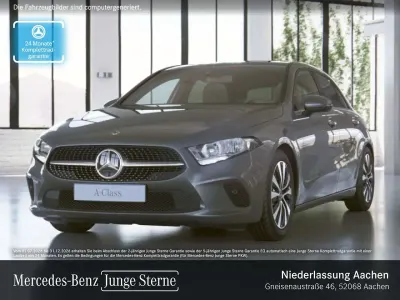 Gebraucht Mercedes A250 Style 160 PS (117 kW) 2022 Grau Limousine