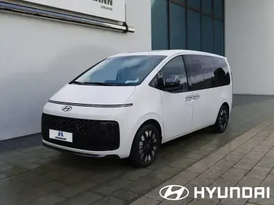 Gebraucht Hyundai Staria Signature 224 PS (164 kW) 2026 Creamy white Van / Kleinbus