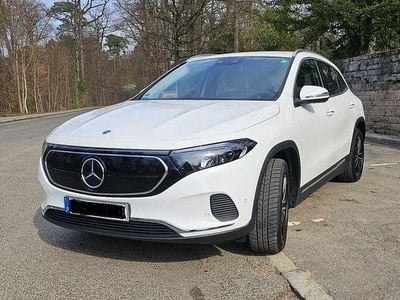 Mercedes EQA250+
