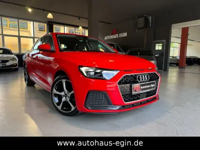Używany Audi A1 Sportback Advanced Plus 110 KM (80 kW) 2022 Czerwony Hatchback